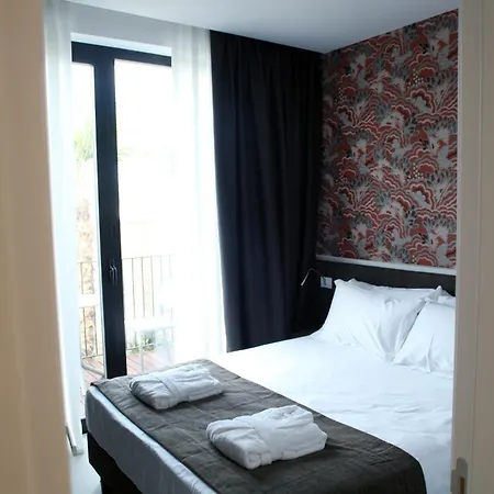 Pina Bed and Breakfast