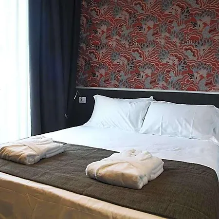 Pina Couette-café 4*